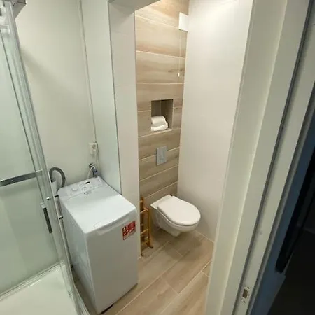 Unik Sentral Studioleilighet, Med 3 Soverom. Hnh. Apartment Trondheim